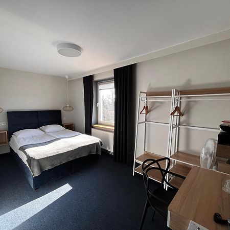 Hotel Marta Oława Buitenkant foto